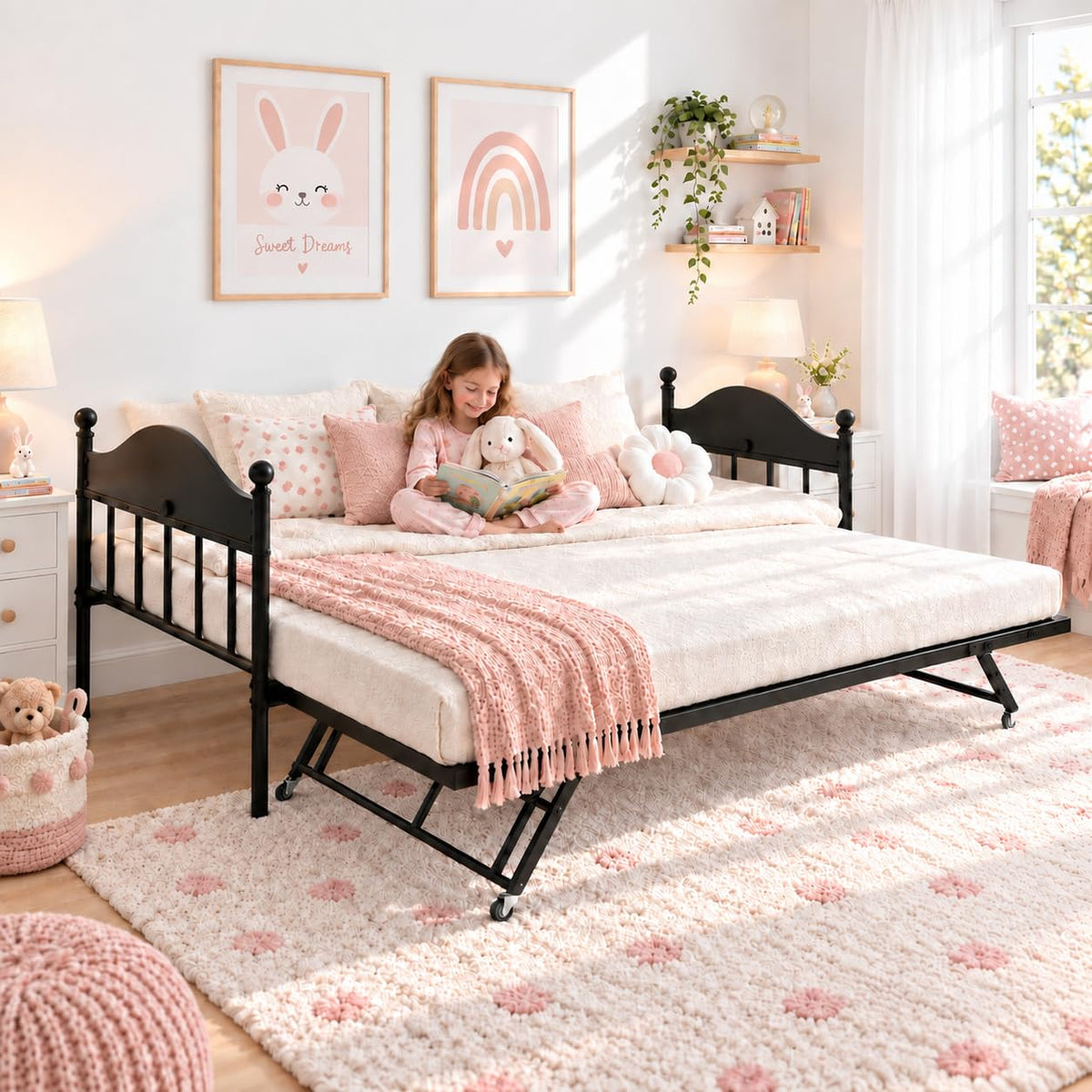 Black Daybed with Pop Up Trundle B895
