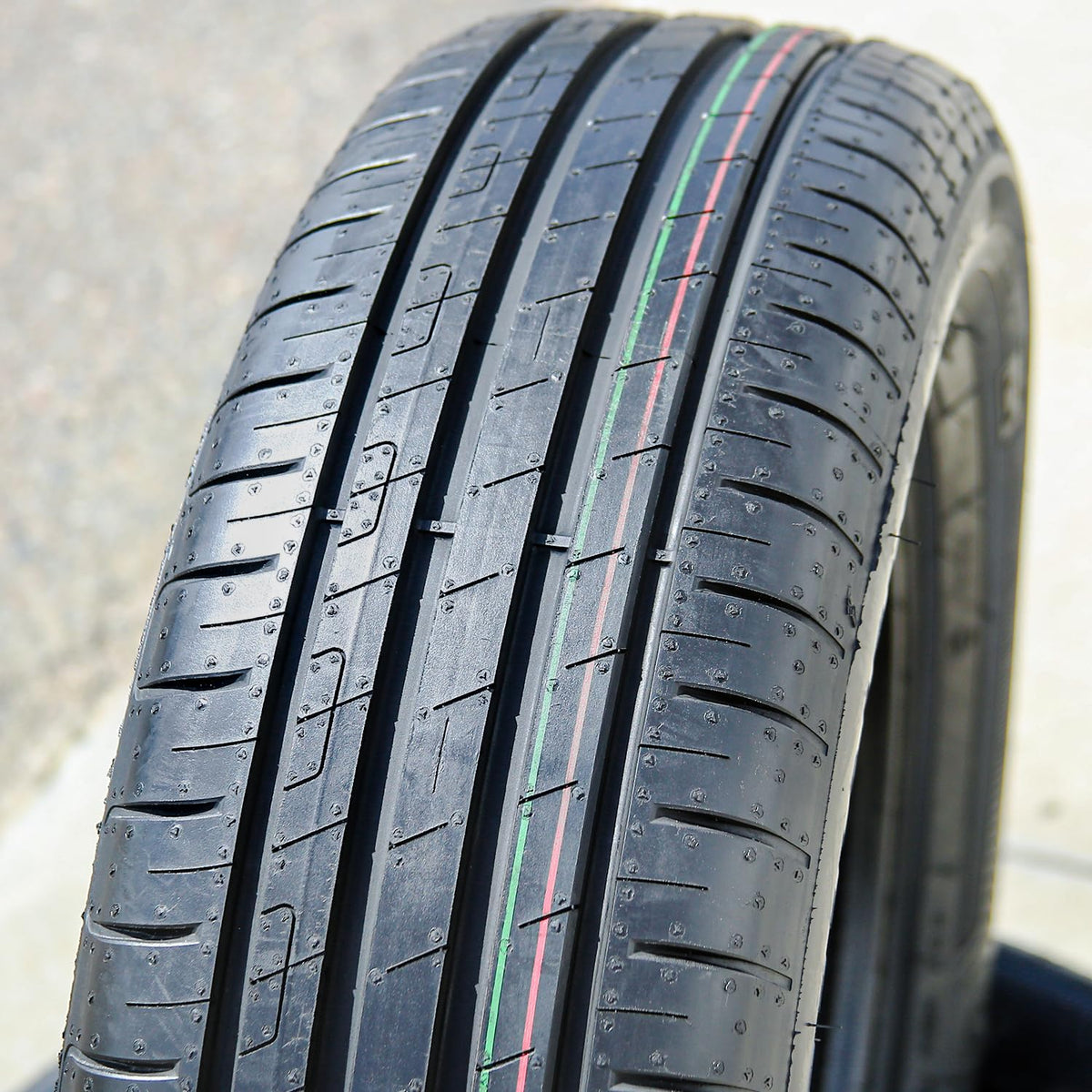 215/60R16 95H Tire N835662